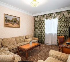 Президентский Люкс в Чеботарёвъ