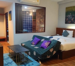 Двухместный номер Standard с балконом и с видом на сад 2 отдельные кровати в Foresto Sukhothai Guesthome