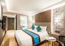 Одноместная студия Deluxe двуспальная кровать в Отель Citrus Suites Sukhumvit 6 by Compass Hospitality