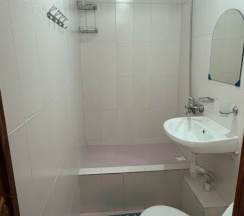 Трёхместный стандарт с видом на сад в Дежавю