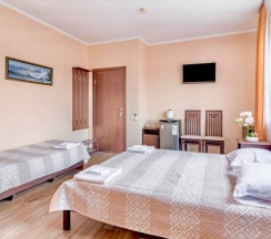 Семейный полулюкс с видом на горы в Наш дом