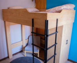 Двухместный номер Standard с видом на город двуспальная кровать в People Hostel & Suites