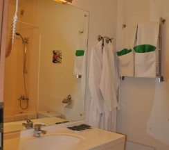 Номер люкс в Западная