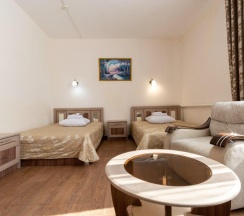 Номер стандарт с 2 односпальными кроватями в Маргобай