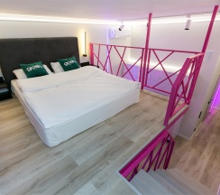 К–297Б, панорамное окно, последний этаж в Gosh.rent
