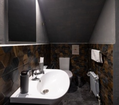 Двухместный номер с видом на бухту в Bay house