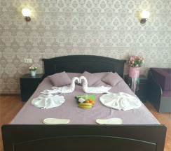 Трехместный улучшенный полулюкс с террасой в Anastasia