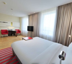 Двухместный номер Superior двуспальная кровать в Mercure Warszawa Grand