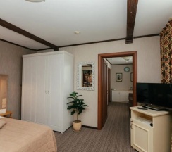 Двухместный полулюкс двуспальная кровать в Губернский