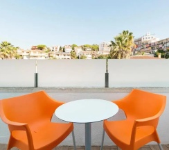 Двухместный номер с балконом двуспальная кровать в Hotel Best Lloret Splash