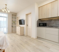 4-местные апартаменты с отдельной спальней и балконом (#52) в Geo Apart