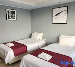 Одноместный номер Standard с частичным видом на море в The Beach Front Resort Pattaya  - SHA Plus