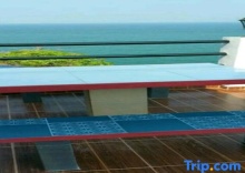 Двухместный номер Deluxe с балконом двуспальная кровать в Ocean View Resort - Koh Sichang