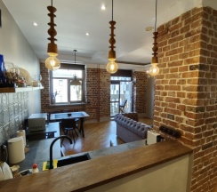 Двухместные апартаменты с 2 комнатами с красивым видом из окна двуспальная кровать в Апартаменты InterLoft 8 Old Town Free Parking Wi-Fi 100/50 Smart TV