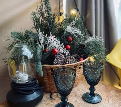 Сфера с балконом и гамаком в Клевер