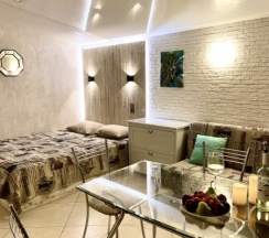 (32)Студия с балконом в Loft