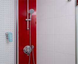 Номер Premium с двуспальной кроватью в Ibis Москва центр Бахрушин