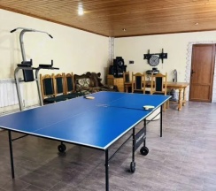 Шестиместные апартаменты с балконом в Гостевой дом