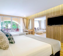 Четырёхместный номер Family в Phuket Graceland Resort And Spa