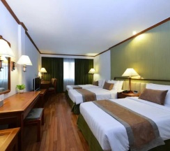 Трёхместный номер Standard в Arawana Regency Park Sukhumvit