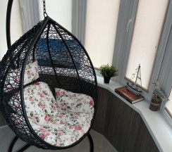 Номер люкс семейный с 1 односпальной и 1 двуспальной кроватью в Pallada