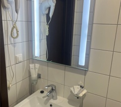 стандарт 2-х местный с балконом в Валентина