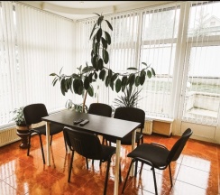 Американский дом в Family house