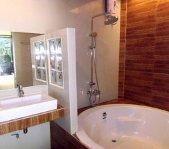 Вилла с видом на бассейн в Palm Sweet Resort