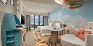 Санья: Курортный отель Hualuxe Sanya Yalong Bay Resort By Ihg