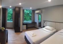 Трёхместный номер Deluxe в YWCA Hotel Bangkok