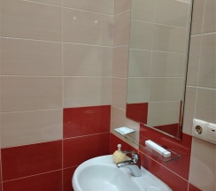 МАЛЕНЬКИЙ номер БЕЗ ОКНА в MaxxRoyal