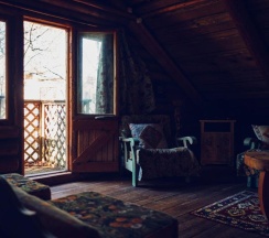 4-местный номер студия с 2 односпальными кроватями (мансарда) в Чеховская дача