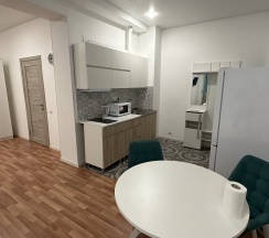 4-местные 1-комнатные апартаменты студия в Баринн