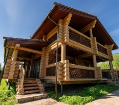 Дом большой с сауной, балконом и верандой 6+4 в Snhaus