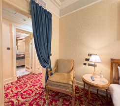 Классический номер c видом на город в Taleon Imperial Hotel
