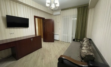 Люкс панорамный 4-местный (Корпус 2) в Family club Atrium
