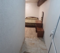 4-х местный Стандарт цокольный этаж свой с/у вне комнаты №7 в Лакшми