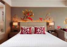 Двухместный номер Superior двуспальная кровать в Grand Mercure Phuket Patong