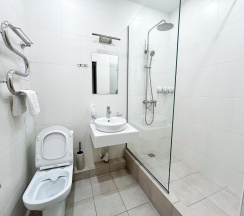 3-местный номер улучшенный в Grand sapphire hotel