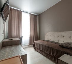 Улучшенный двухкомнатный номер в Портовая