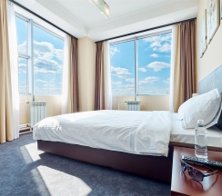 Двухкомнатный номер SUIT в Скайлайн