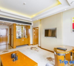 Люкс Deluxe в Zhenhua Xinyue International Hotel