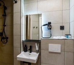 Комната Семейная с диваном в Darooms