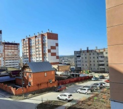 Двухместная студия (2 отдельные кровати) в Уютная студия на улице Заря 27Б