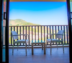 Семейный люкс в Kata Blue Sea Resort