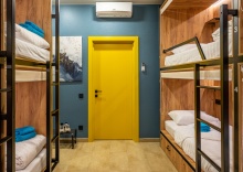 5. Десятиместный женский номер в Hiloft Hostel