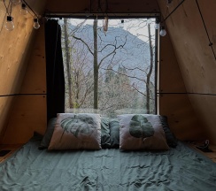 Шале улучшенное с 1 двуспальной кроватью в Polyana House