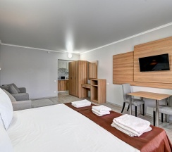 5-местный номер стандарт с террасой в Sea Family Resort & SPA