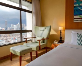Люкс Presidential в Pinnacle Lumpinee Park Hotel