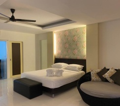 Двухместный номер Deluxe двуспальная кровать в Surintra Boutique Resort